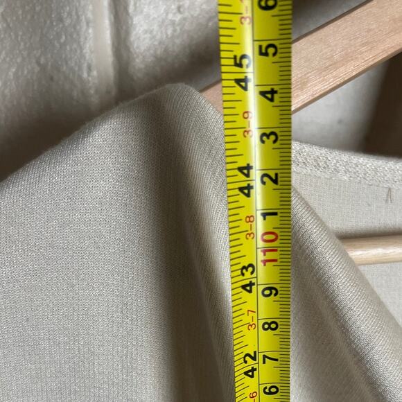 St. John Size 16 Women's Wool/Rayon White Dress Draped Neck Sleeveless - Picture 3 of 7